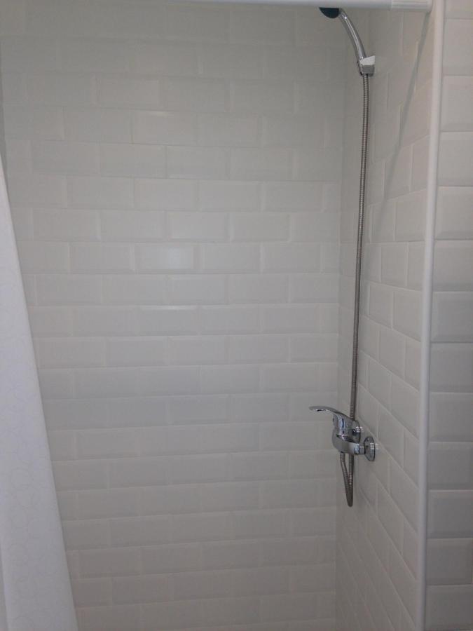 Apartaments Fonda Comerc Torroella de Montgrí Dış mekan fotoğraf