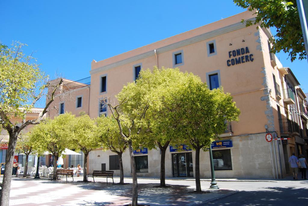 Apartaments Fonda Comerc Torroella de Montgrí Dış mekan fotoğraf
